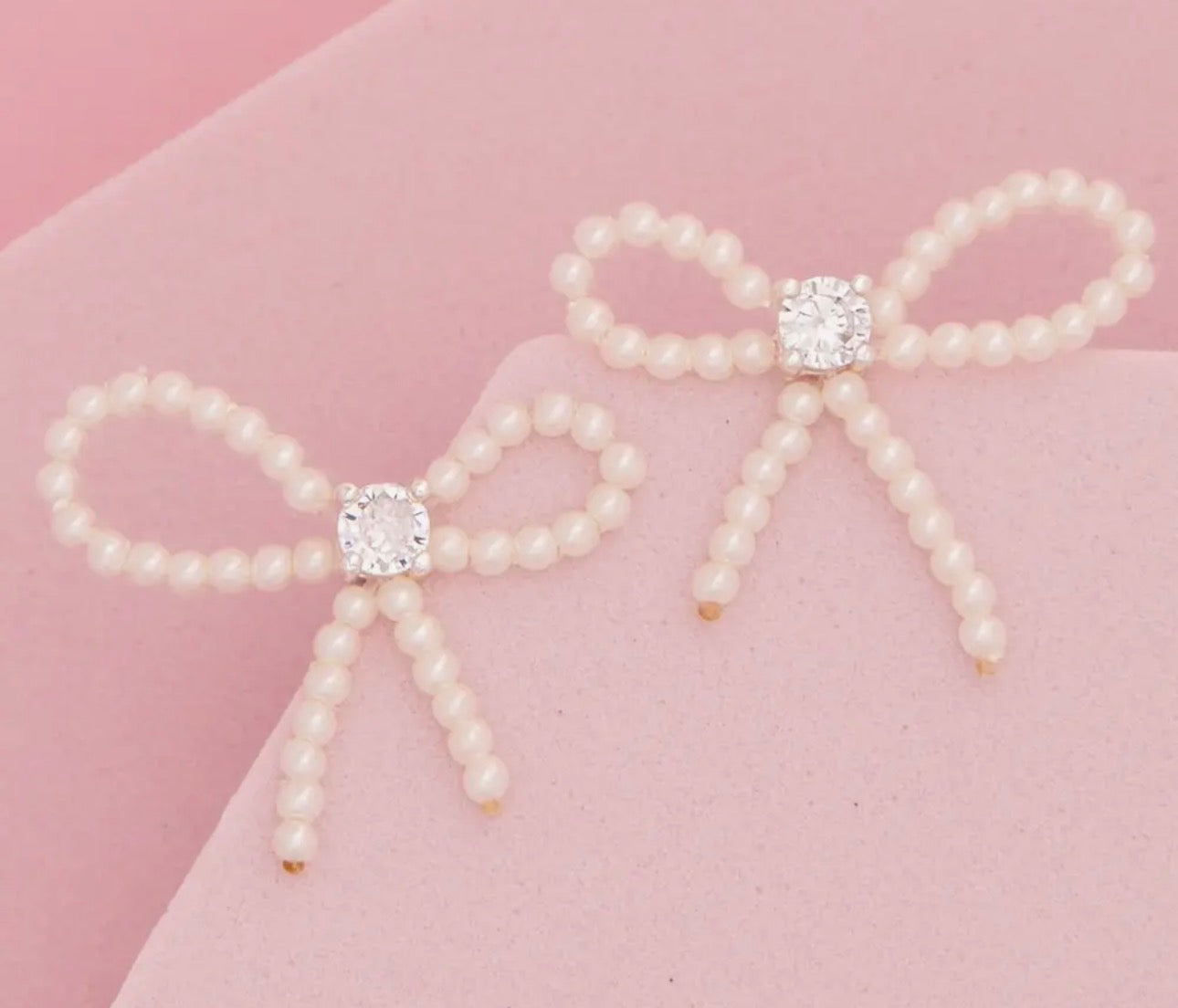 Crystal Bow Pearl earrings