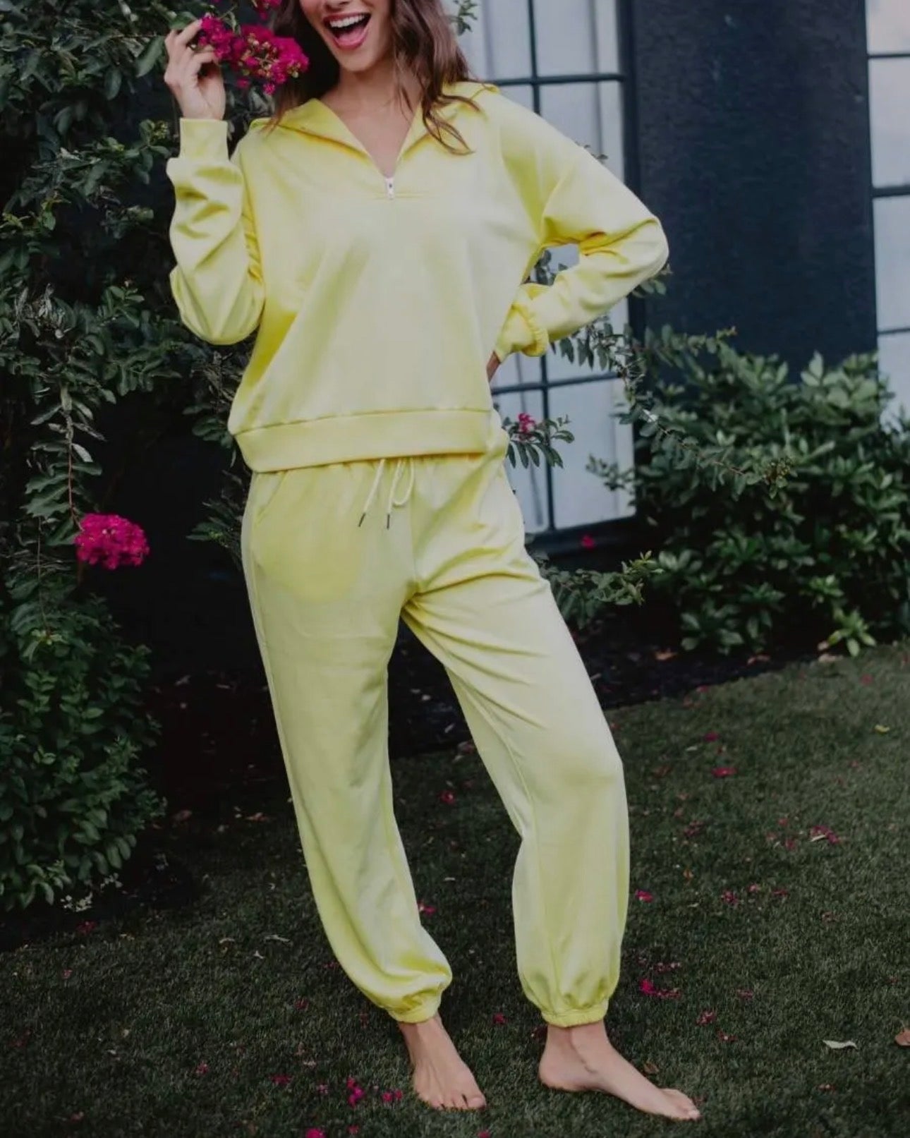 Scuba Pants Set In Yellow